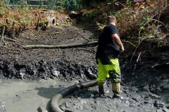 Saugbagger Ingelheim - Regenrückehaltebecken